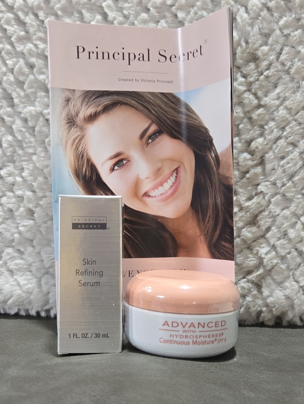 Skin Refining Serum & Advanced Continuous Moisture Cream - Pink